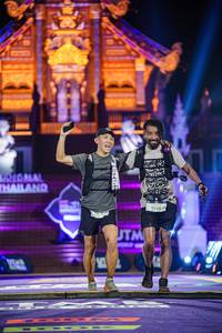 BIB: 2101, 
                            <button type="button" onclick="openModal(22645518)" class="btn btn-primary btn-sm float-right btn-popup" data-toggle="modal" data-target=".modal-high-quality">
                        <i class="fas fa-shopping-cart"></i> Add to Cart
                    </button>
                                            <button type="button" onclick="isThisMe(22645518, true)" class="btn btn-success btn-sm float-right btn-popup btn-isme hidden" data-toggle="tooltip" data-placement="bottom" title="นี่คือรูปของคุณใช่ไหม คลิกที่นี่เพื่อเอาเข้าอัลบั้ม">
                        <i class="fas fa-plus"></i> Add to album
                    </button>
                    <button type="button" onclick="isThisMe(22645518, false)" class="btn btn-warning btn-sm float-right btn-popup btn-isnotme hidden">
                        <i class="fas fa-ban"></i> Remove from album
                    </button>